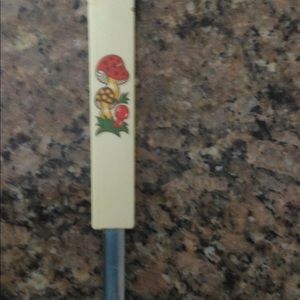 60’s kitchen spatulas